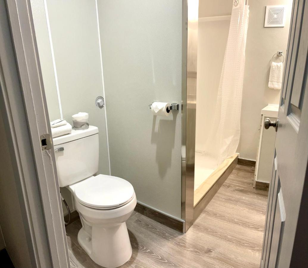 Emerald Best Motel Edmonds Εξωτερικό φωτογραφία